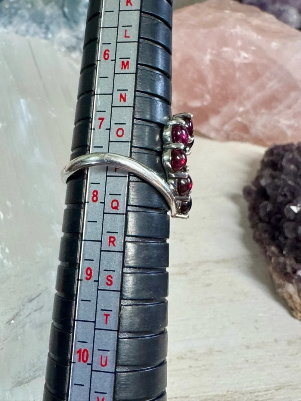 925 Sterling Garnet Gemstone Heart Ring - Deep Red - Picture 6 of 6